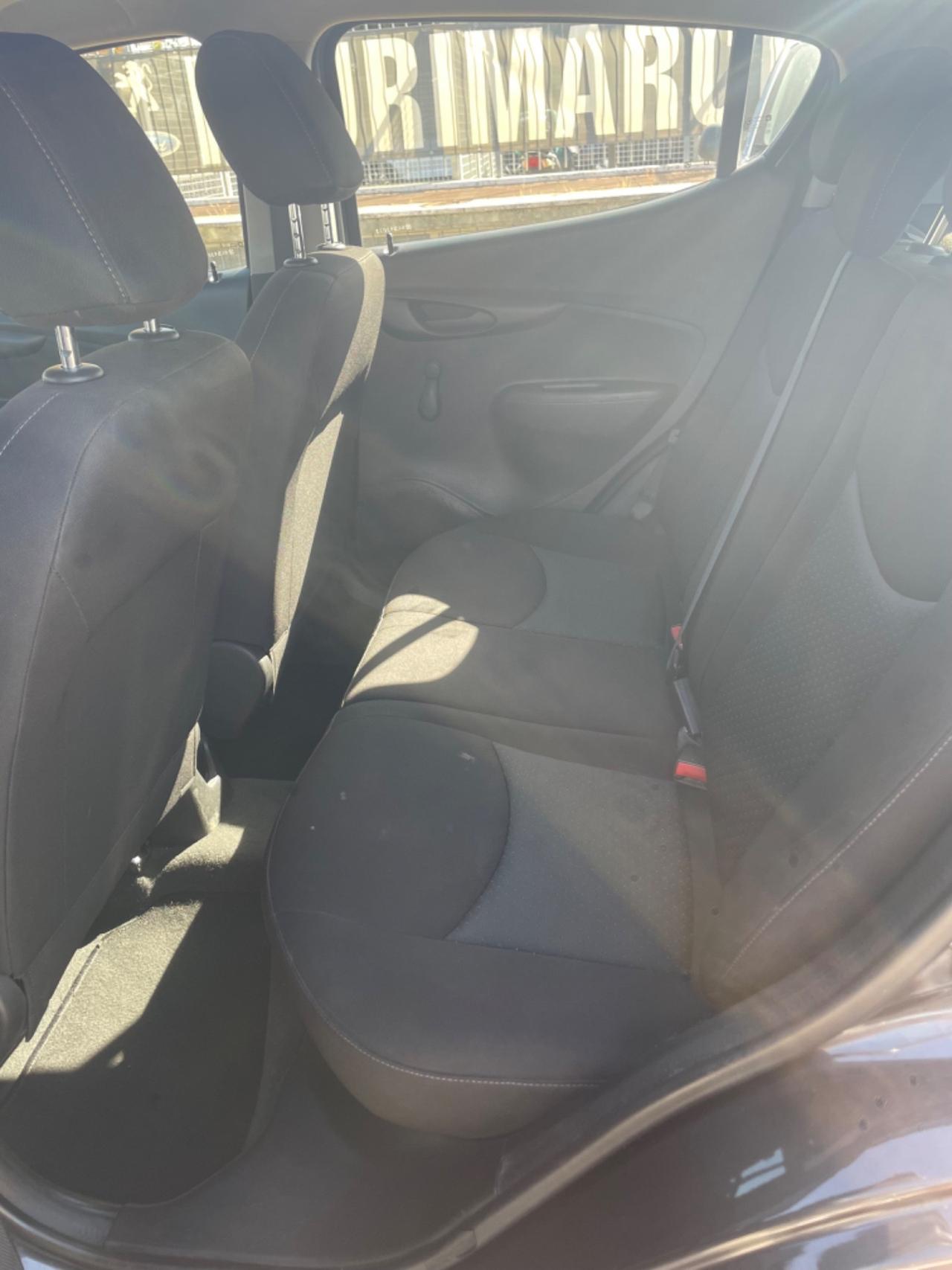 Opel Karl 1.0 75 CV Cosmo