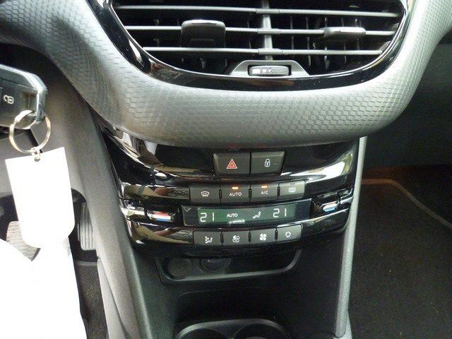 PEUGEOT 208 1° serie BlueHDi 100 S&S 5 porte Allure