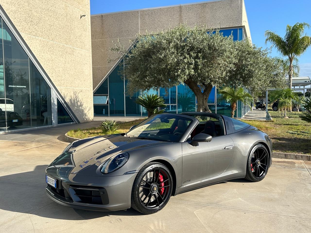 Porsche 992 Targa 3.0 4 GTS possibilità noleggio no scoring