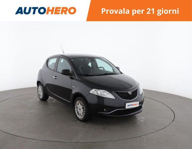 LANCIA Ypsilon 1.2 69 CV 5 porte Gold