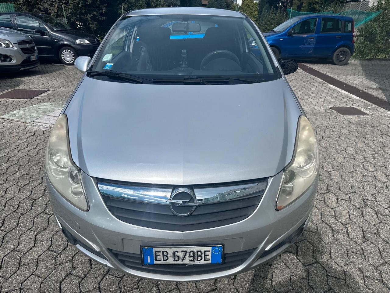 Opel Corsa 1.2 3 porte Club