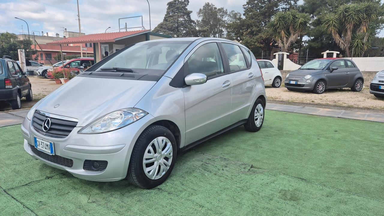 Mercedes-benz A 150 160 BlueEFFICIENCY Elegance