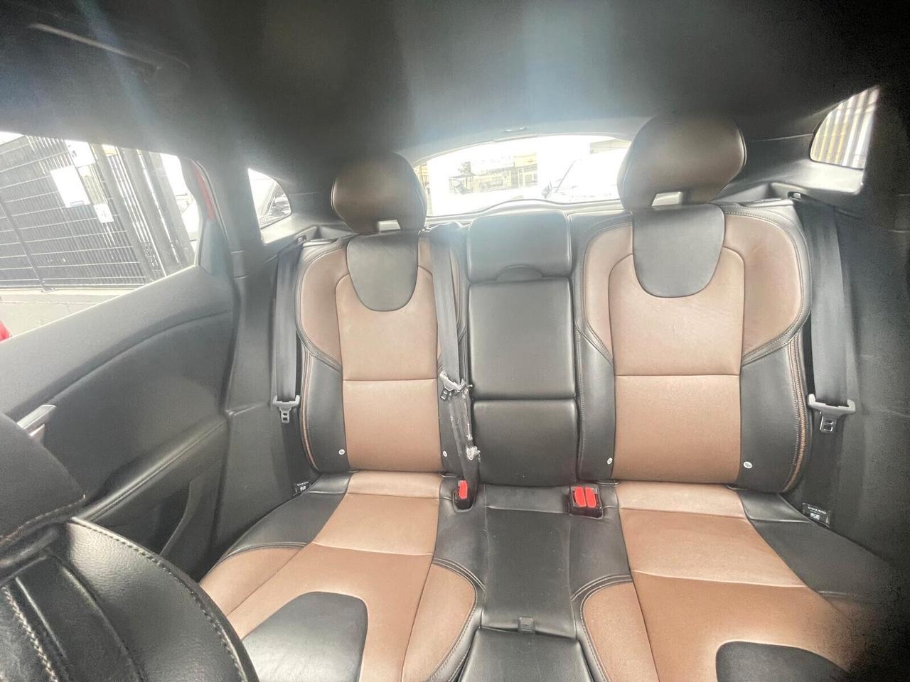 Volvo V40 Cross Country D3 Pro