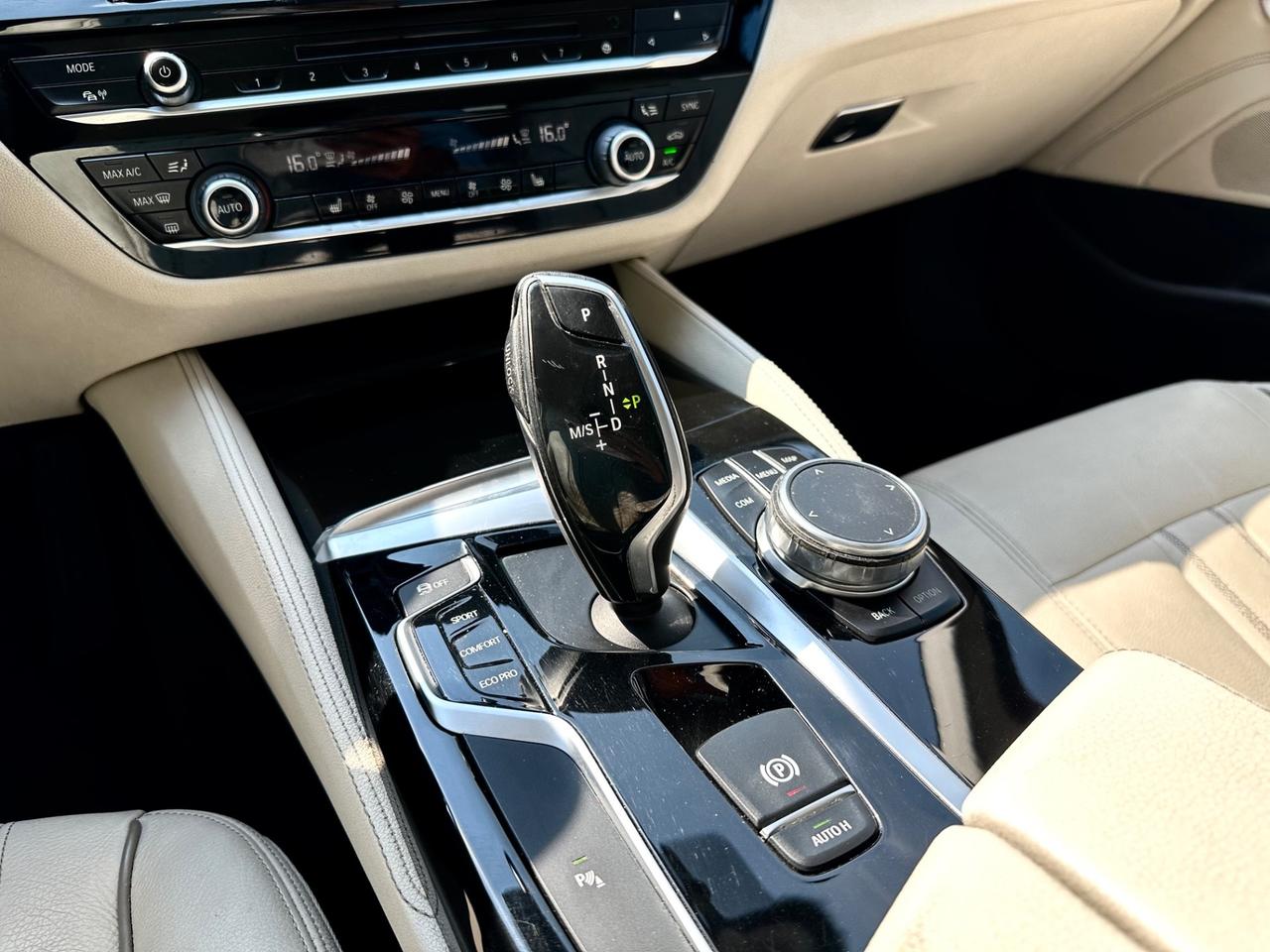 BMW Serie 5 Touring 520d Touring Luxury