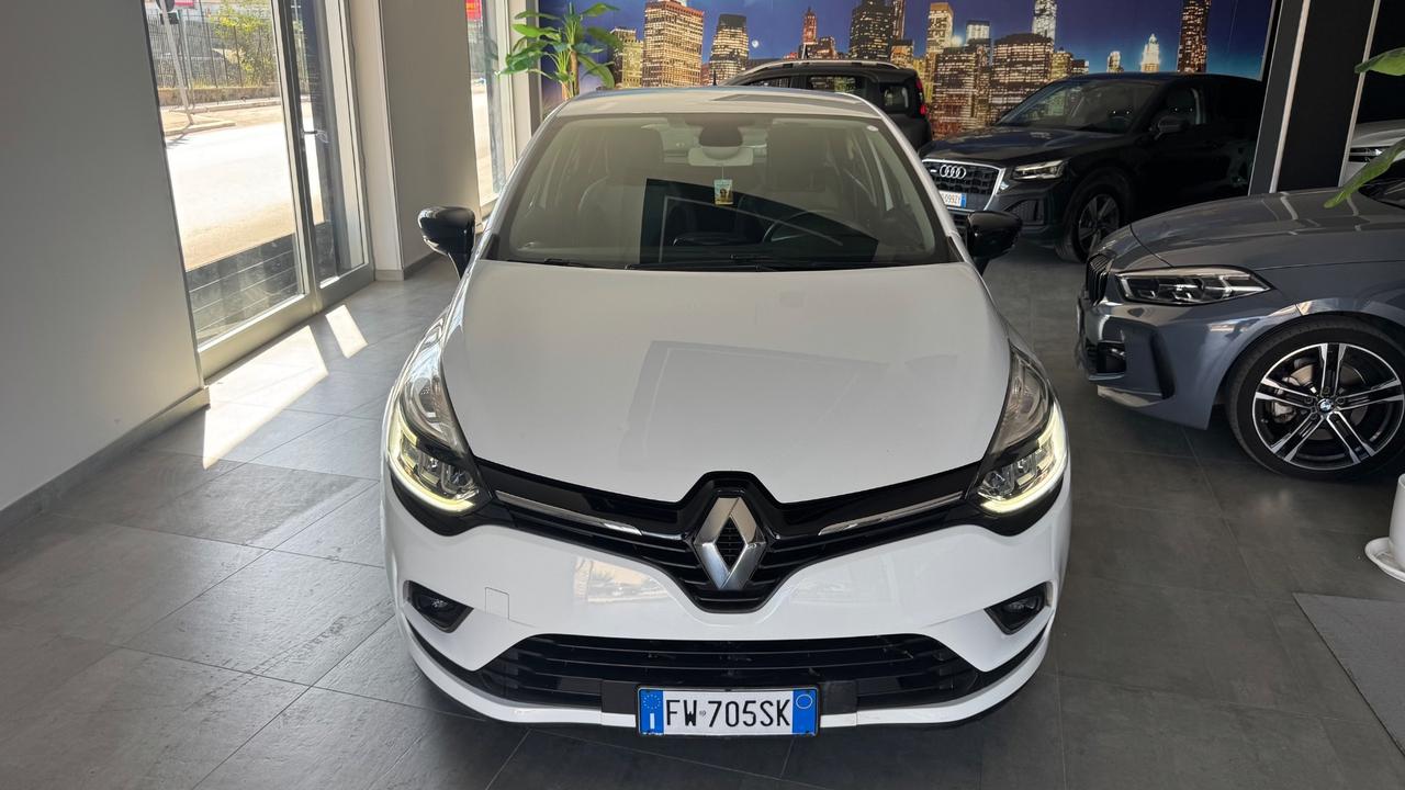 Renault Clio dCi 8V 90 CV 5 porte Moschino Life