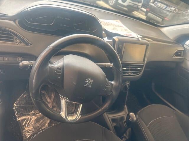 PEUGEOT 208 2017 1,2 GPL CASA CMADRE