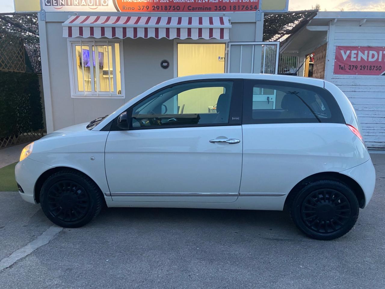 Lancia Ypsilon Diesel 1.3 MJT 75 CV DIVA