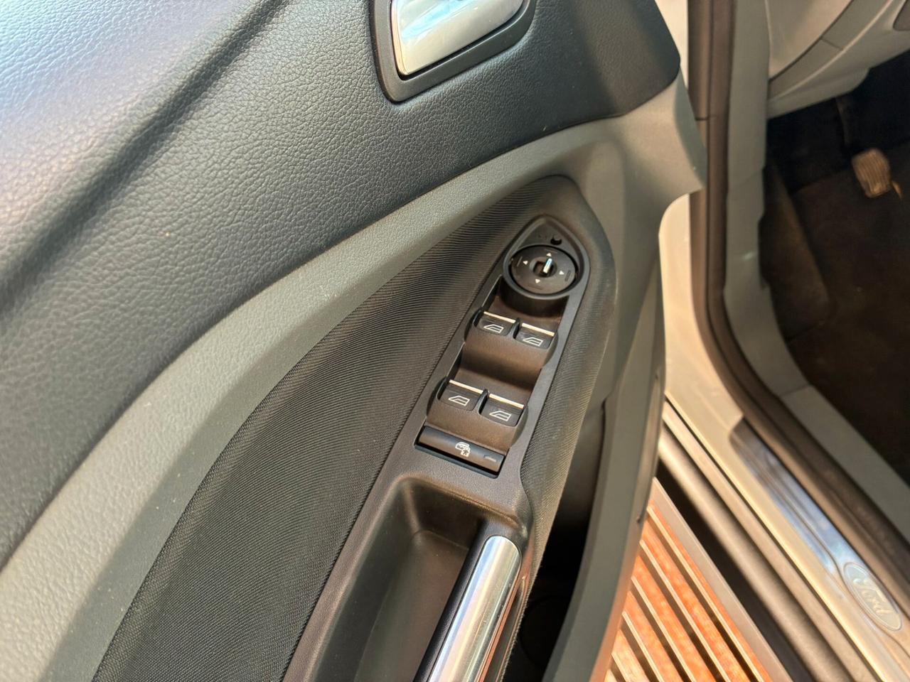 Ford C-Max 1.6TDCi 95CV Navi Full perfetta-2013