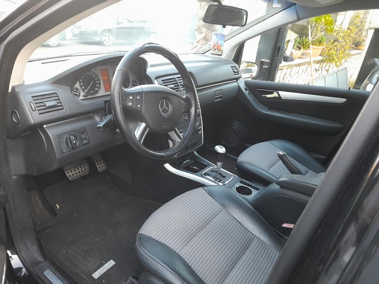 Mercedes-benz B 200 CDI Sport