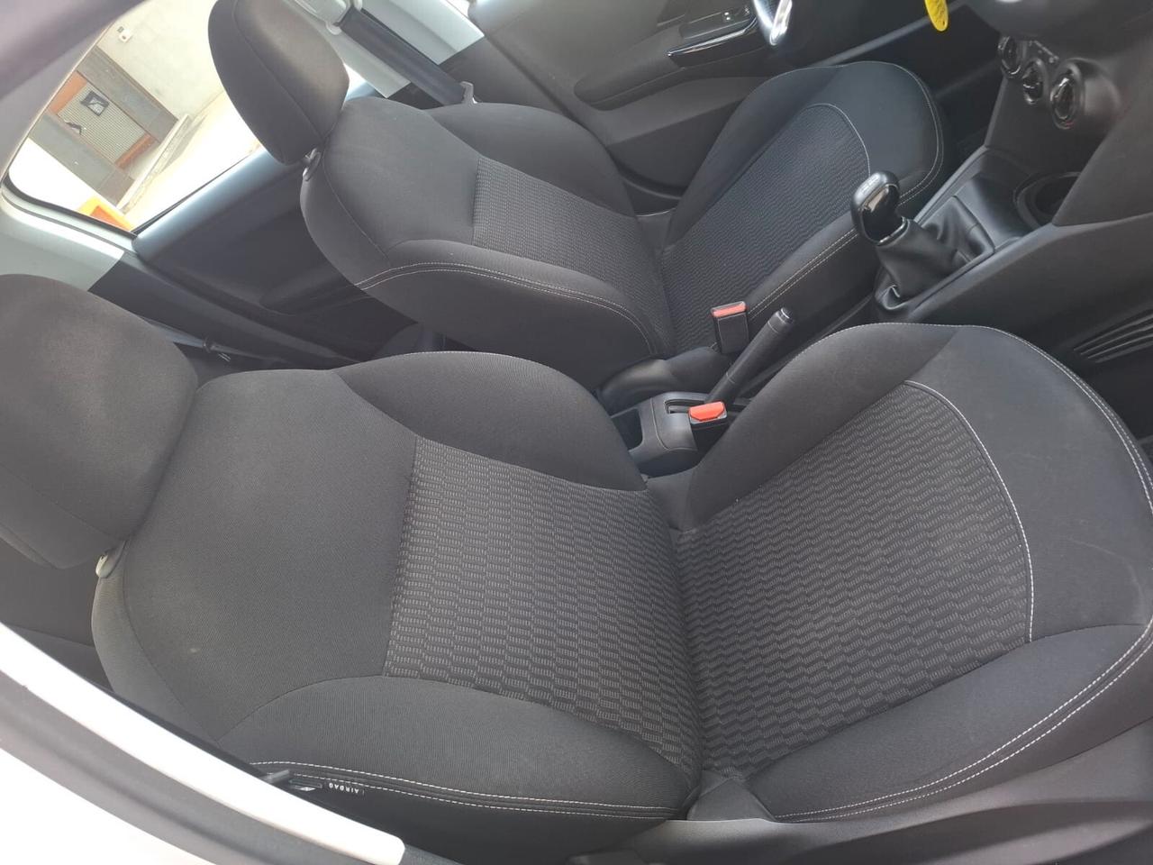 Peugeot 208 BlueHDi 75 5 porte Allure