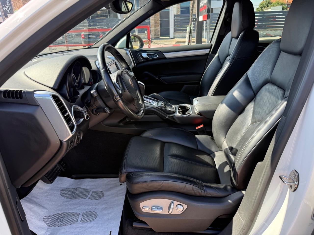 Porsche Cayenne 3.0 Diesel 245CV SOSPES.PNEUMATICHE