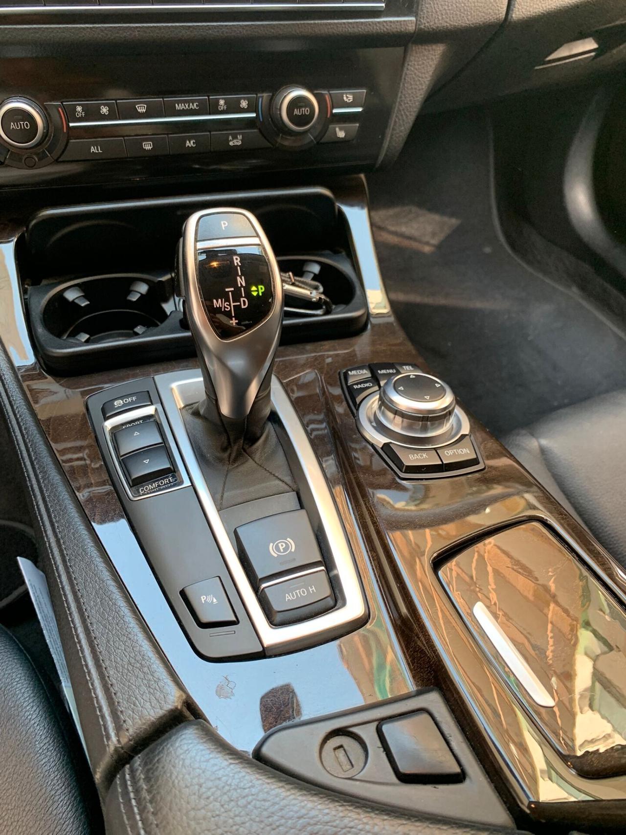 BMW SERIE 5 520d Touring