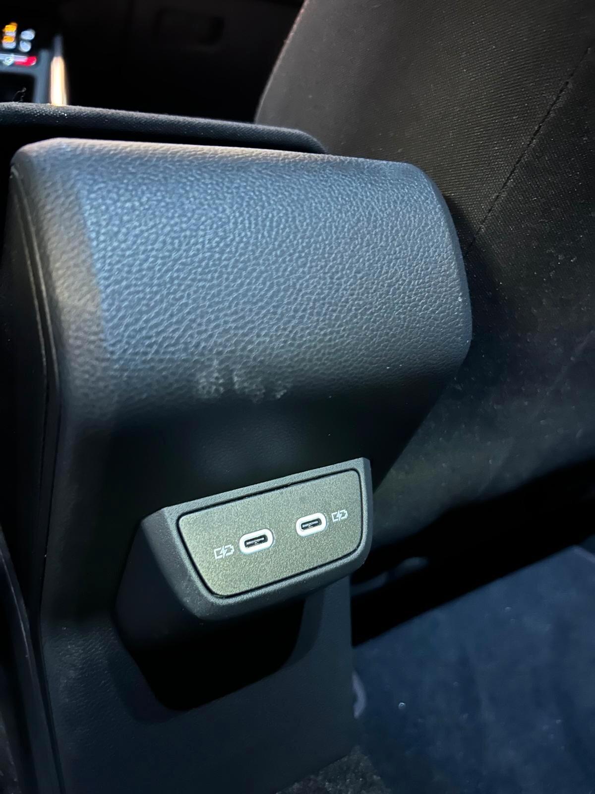 Volkswagen Polo 2.0 TSI DSG GTI