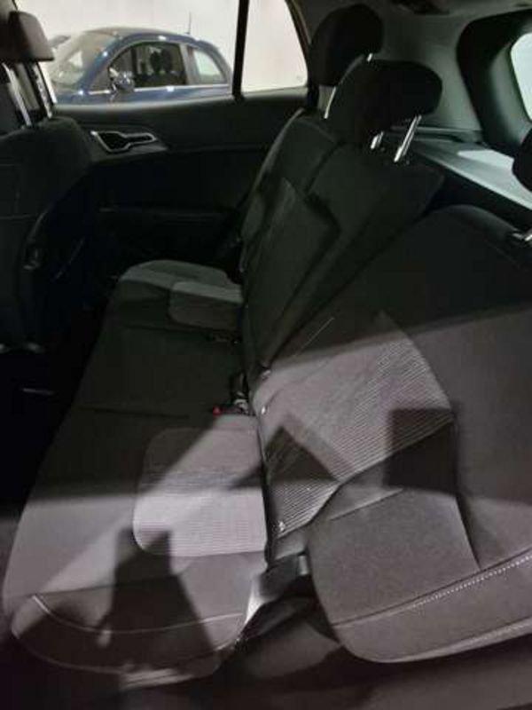 KIA Sportage V 2022 1.6 tgdi mhev Style imt