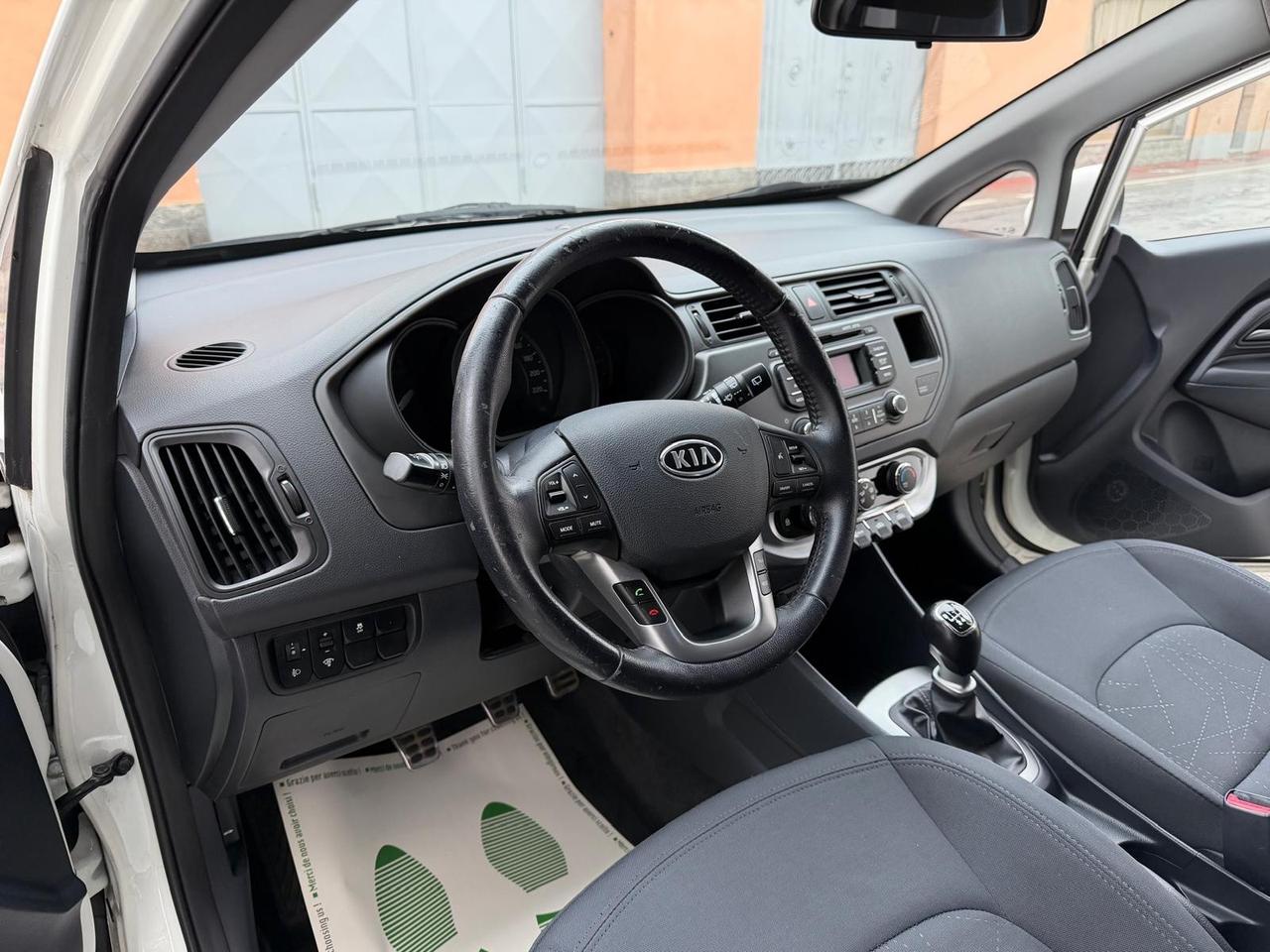 Kia Rio 1.4 CRDi 5 porte