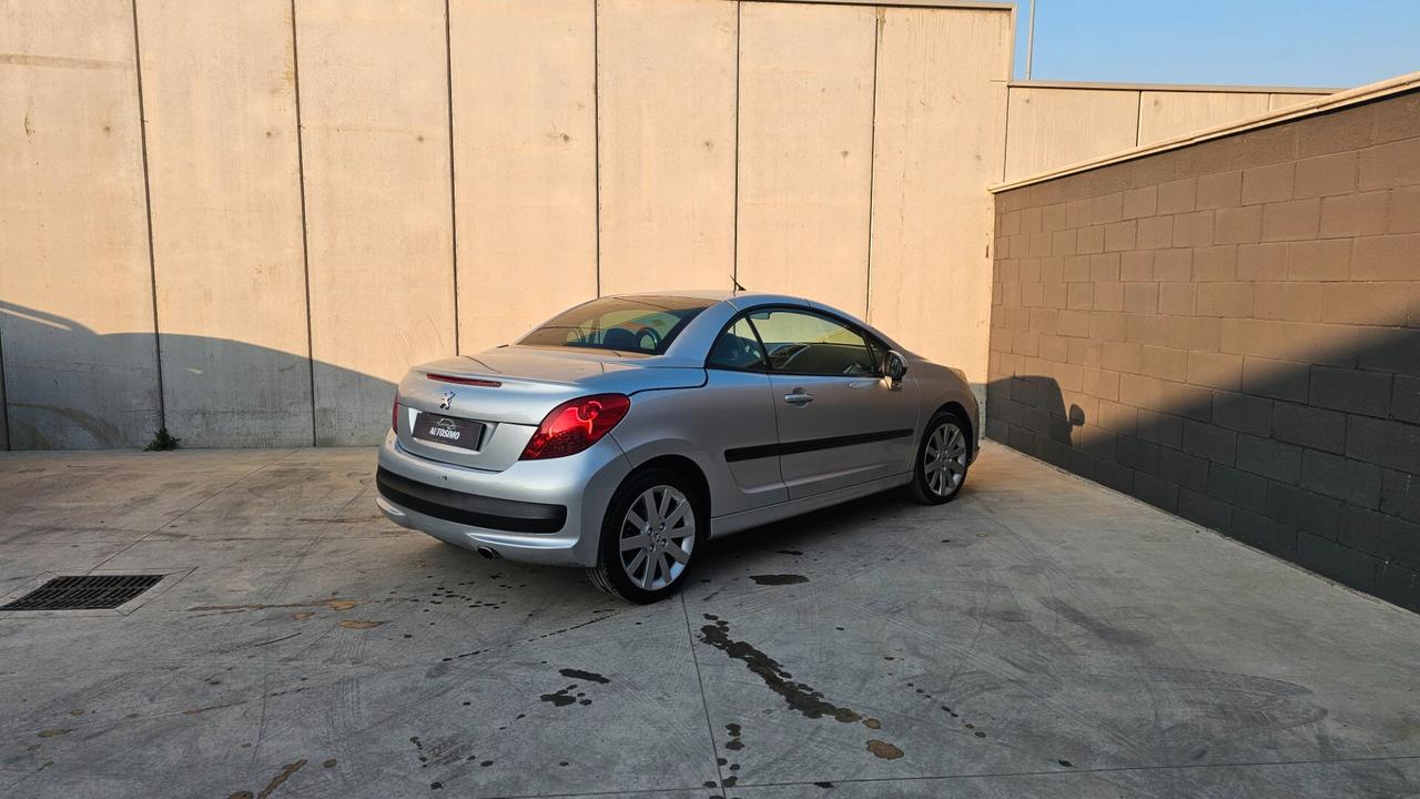 Peugeot 207 1.6 VTi 120CV CC Tecno