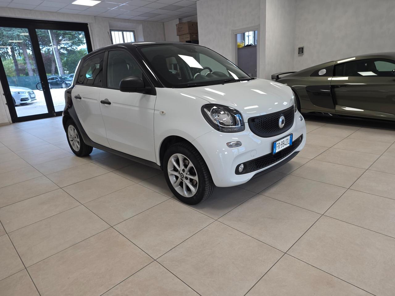 Smart ForFour 70 1.0 Passion