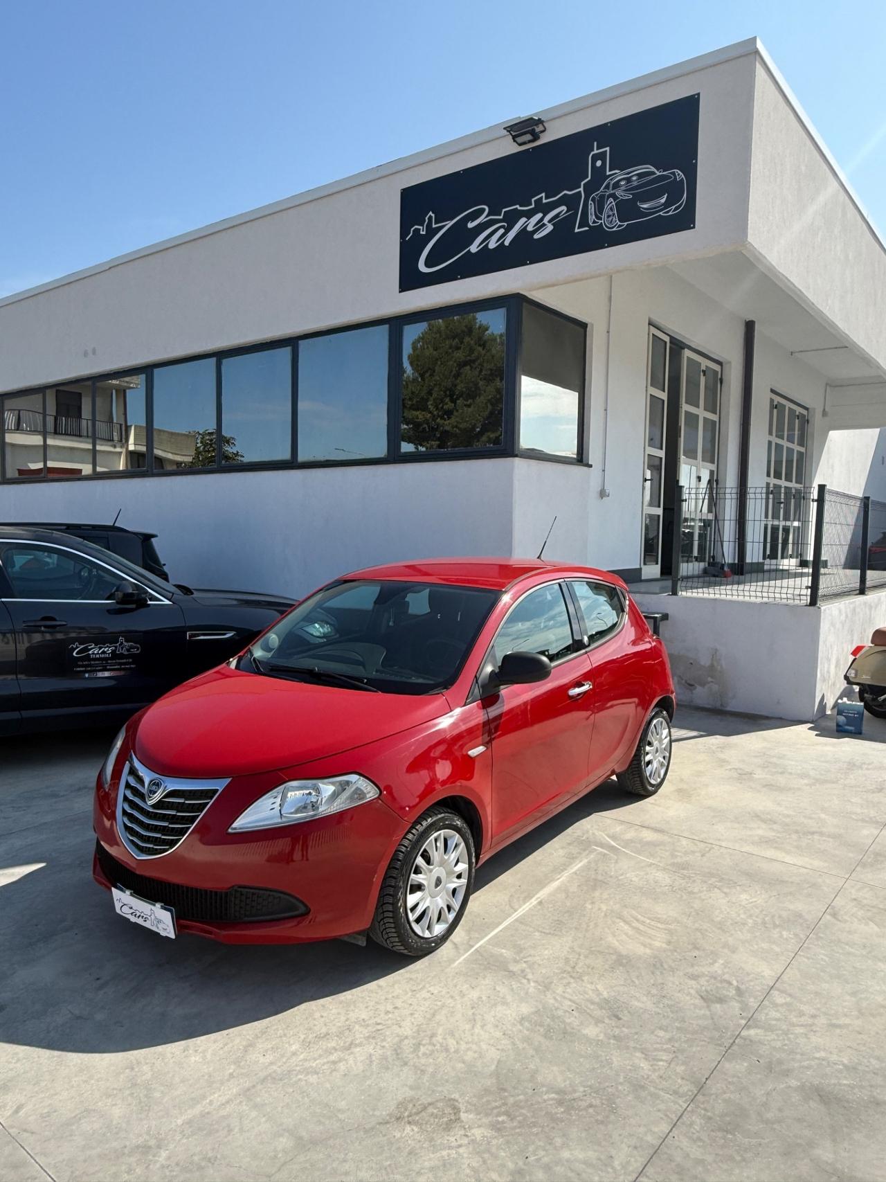 Lancia Ypsilon 1.2 69 CV 5 porte GPL Ecochic Gold