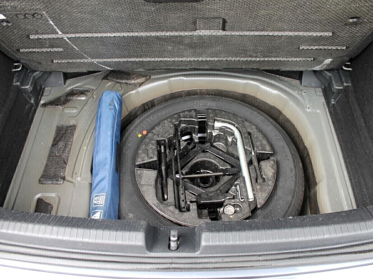 Volkswagen Polo 1.0tsi Life 95cv NAV VIRTUAL UNIPRO IVA DEDUCIBILE