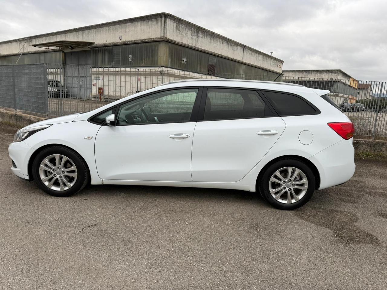 KIA CEED 1.6 CRDi 110 CV SW Cool