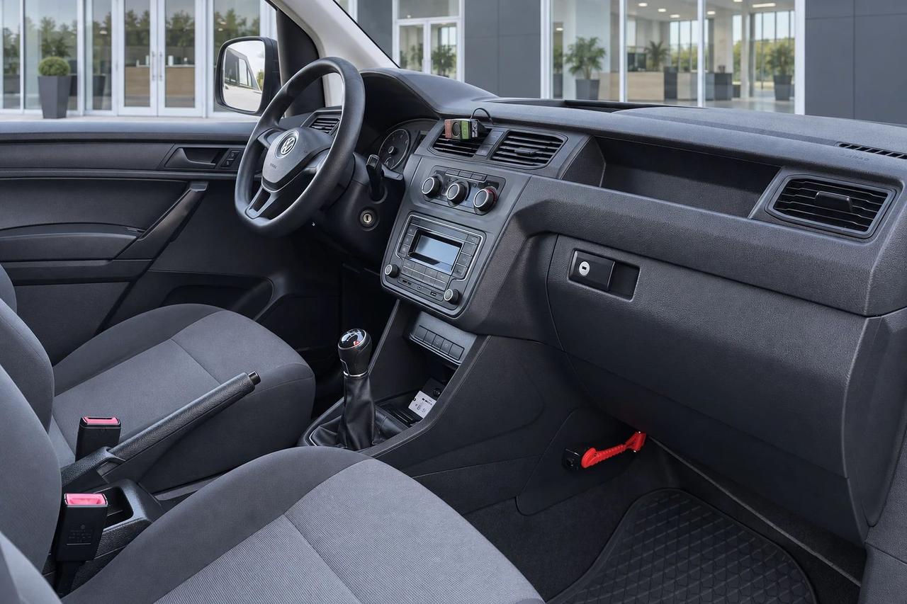 Volkswagen Caddy 2.0 TDI 4MOTION 4X4 ALLESTITO G.TRAINO