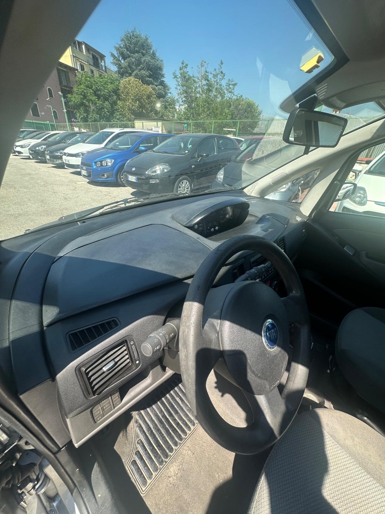 Fiat Idea 1.2 16V BlackLabel