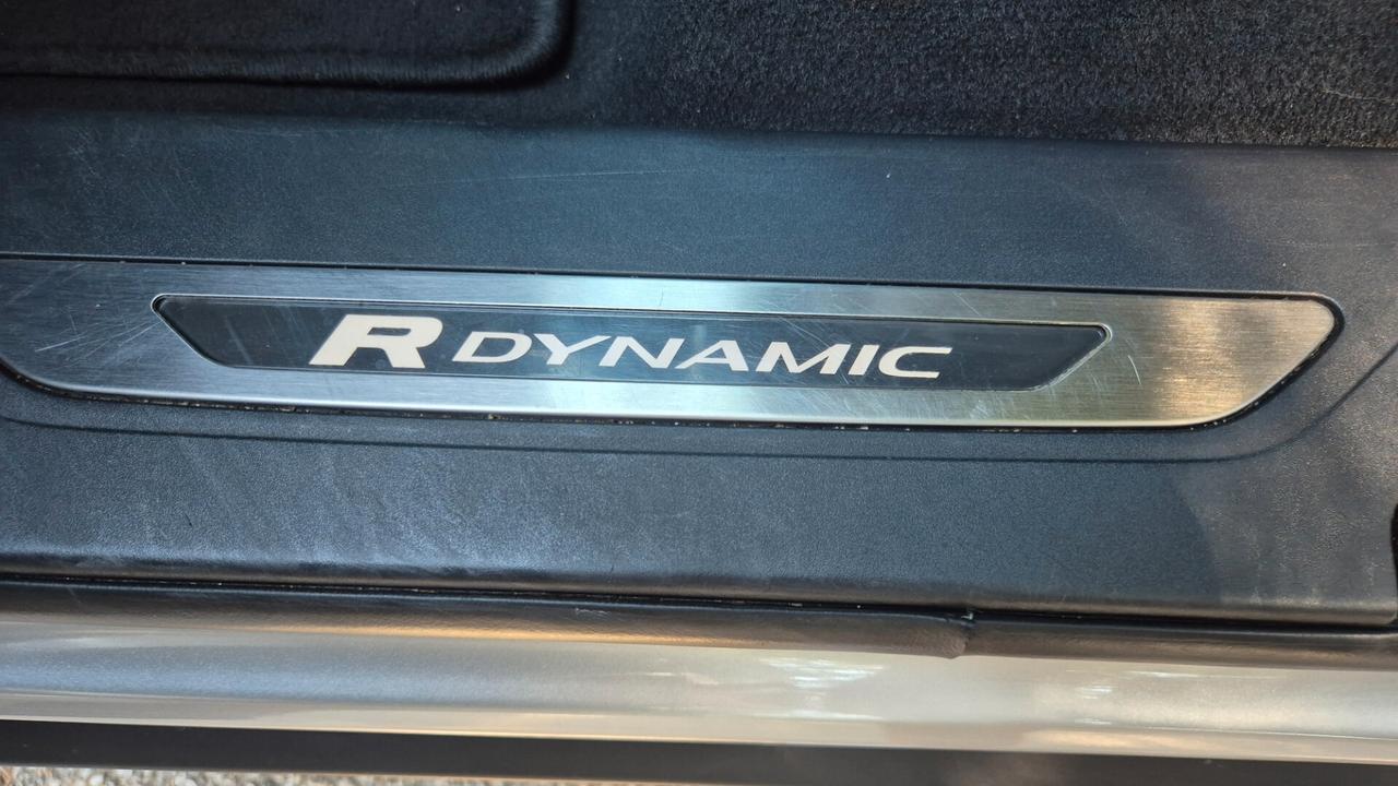 Land Rover Range Rover Velar Range Rover Velar 2.0D I4 240 CV R-Dynamic HSE