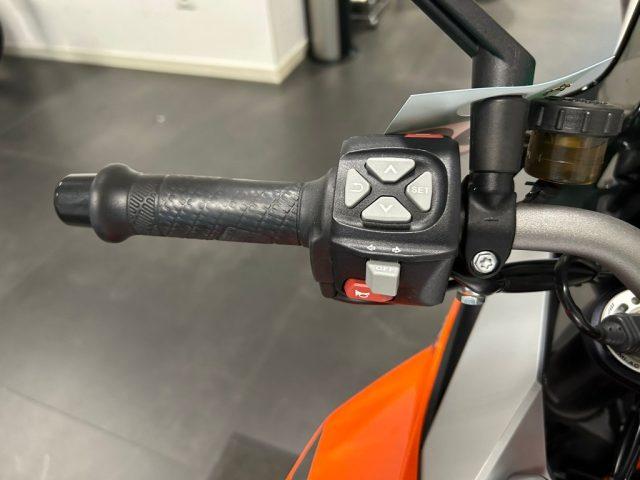 KTM 1290 Super Duke KTM 1290 DUSPER DUKE GT - VALIGIE LATERALI