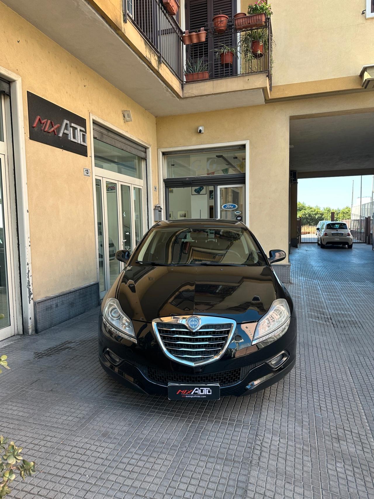 Lancia Delta 1.6 MJT DPF Oro