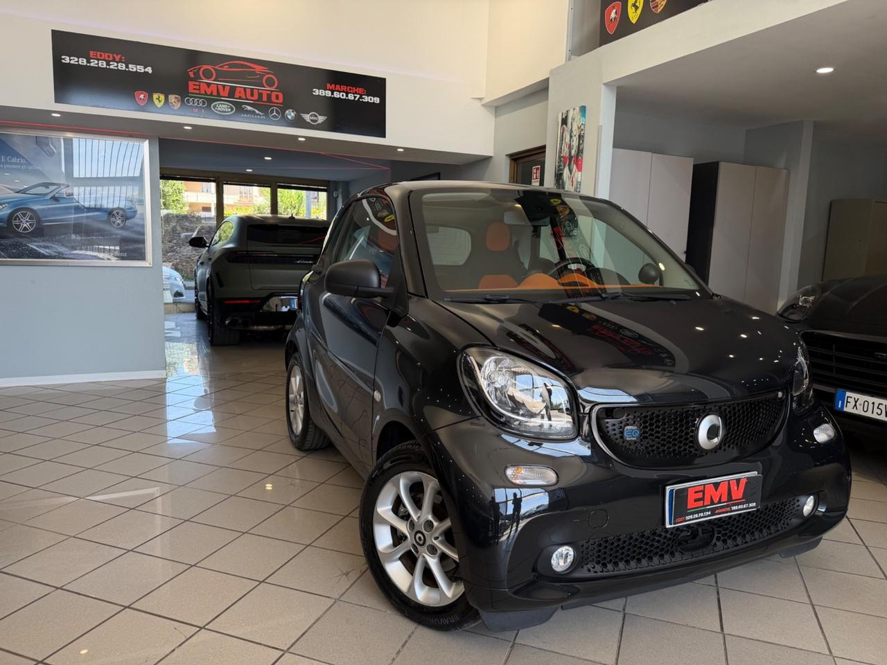 Smart fortwo EQ Prime iva esposta