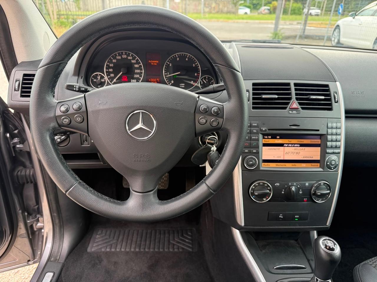 Mercedes-benz A 180 Classe be Premium BLUE EFFICIENCY