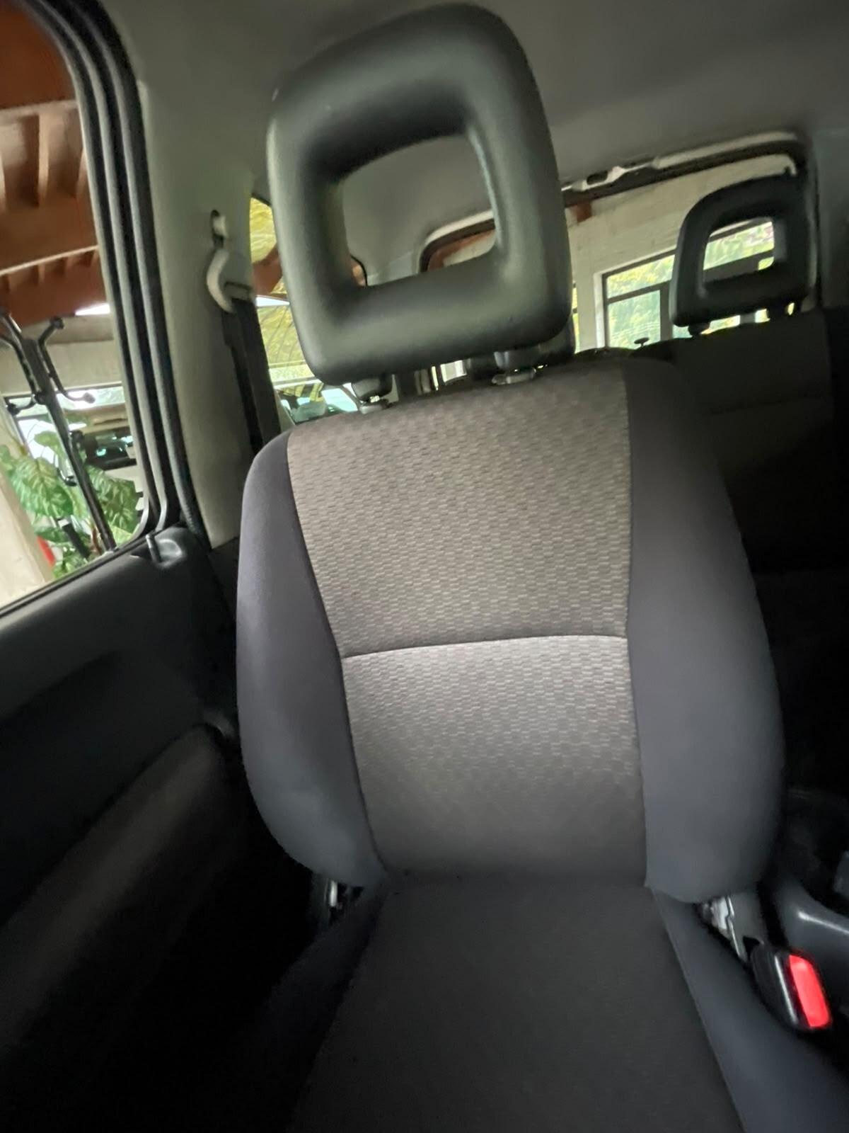 Suzuki Jimny 1.3i 16V cat 4WD JLX