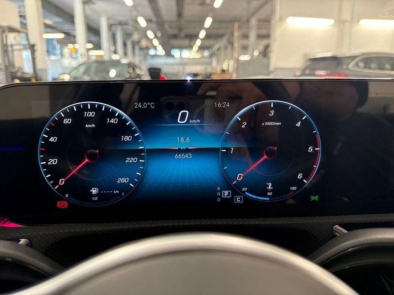 Mercedes-Benz Classe A A 180 d Sport auto