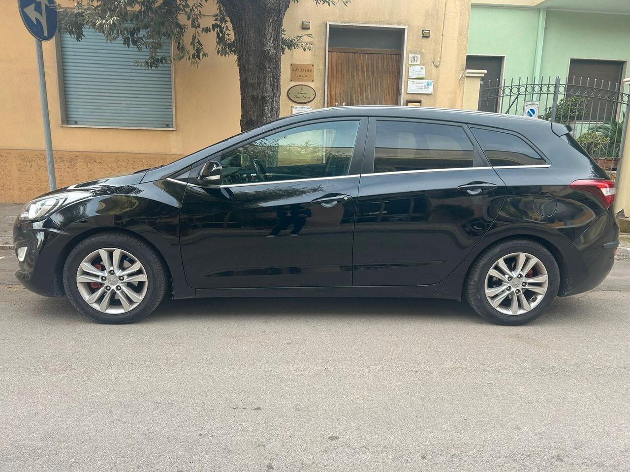 Hyundai i30 Wagon 1.6 CRDi 110cv