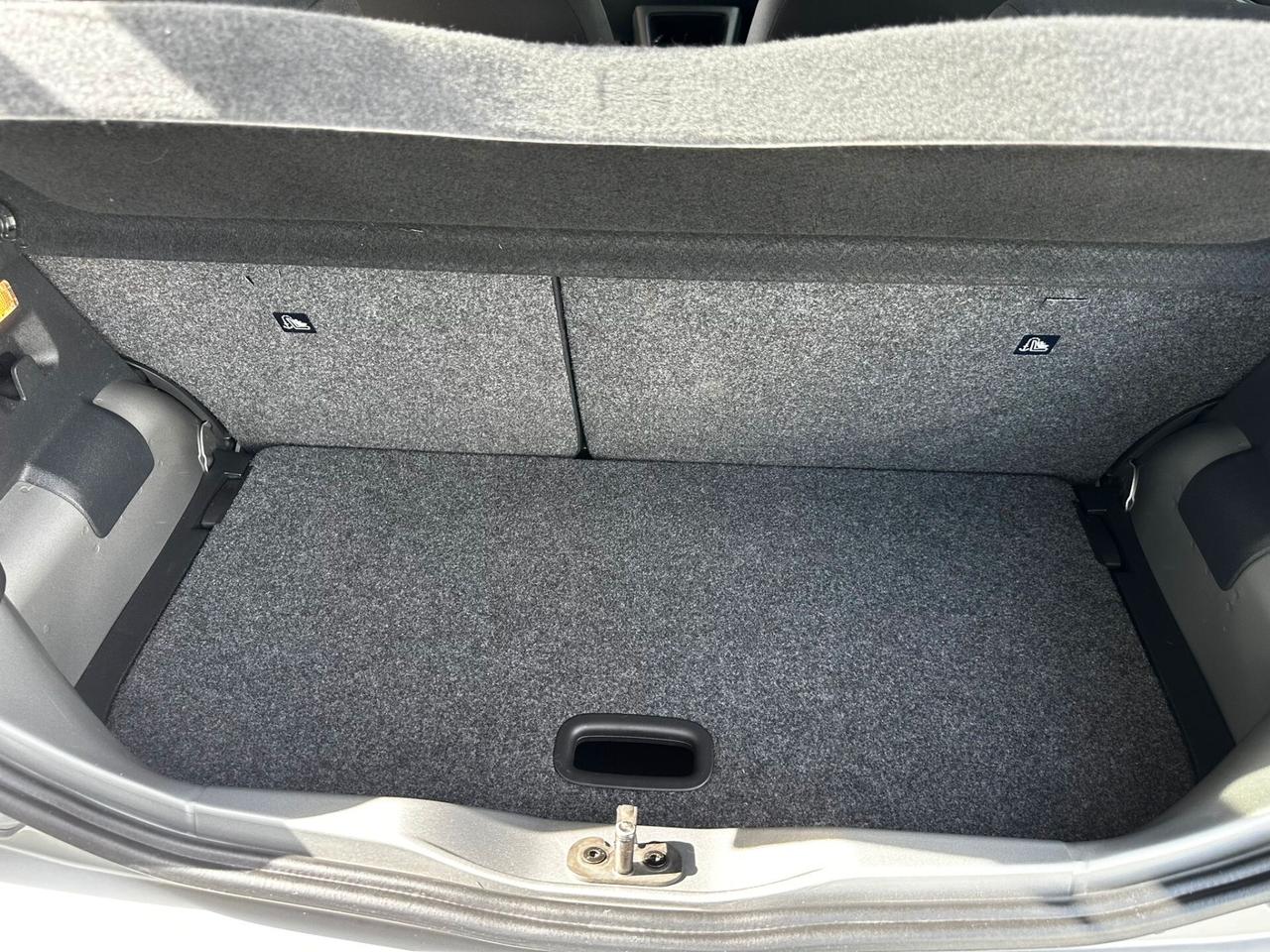 Volkswagen up! 1.0 75 CV 5p. cross up!