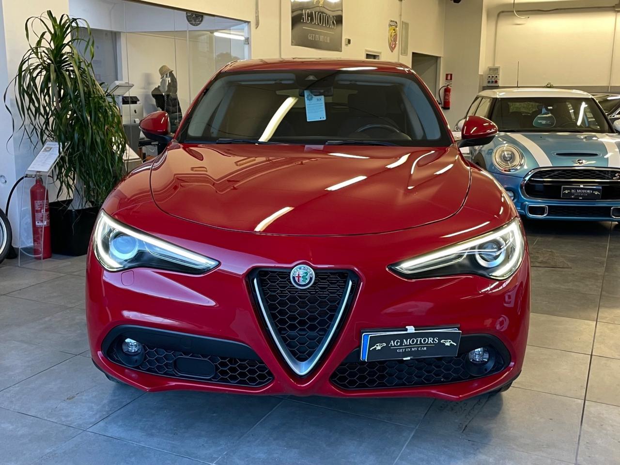 Alfa Romeo Stelvio 2.2 Turbodiesel 160 CV AT8 RWD Sport-Tech