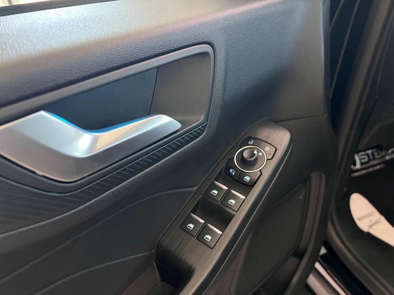 FORD Kuga IV 2024 2.5 full hybrid ST-Line 2wd 180cv auto