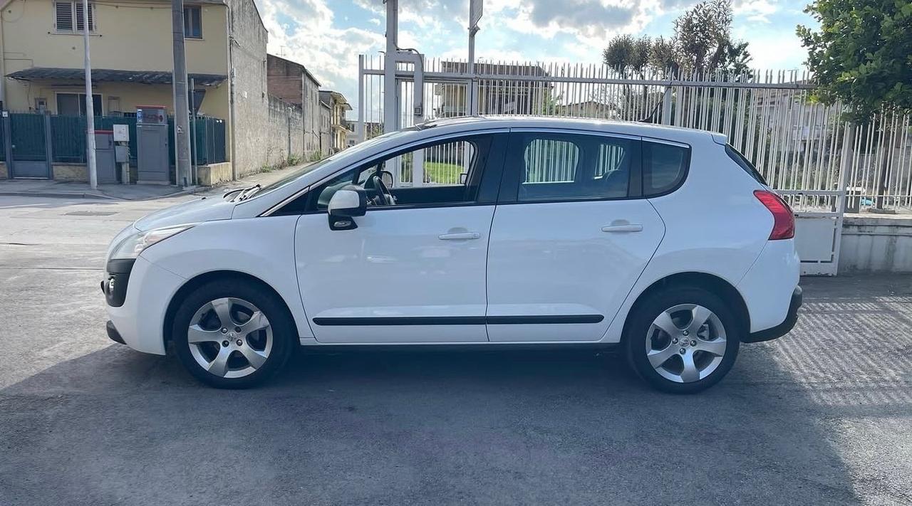 Peugeot 3008 1.6 e-HDi 112CV cambio robotizzato Stop&Start Allure