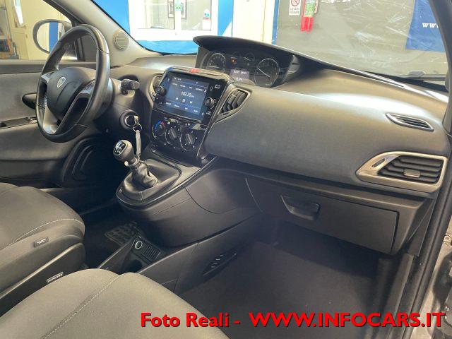 LANCIA Ypsilon 1.0 FireFly 5 porte S&S Hybrid Gold PROMO !!