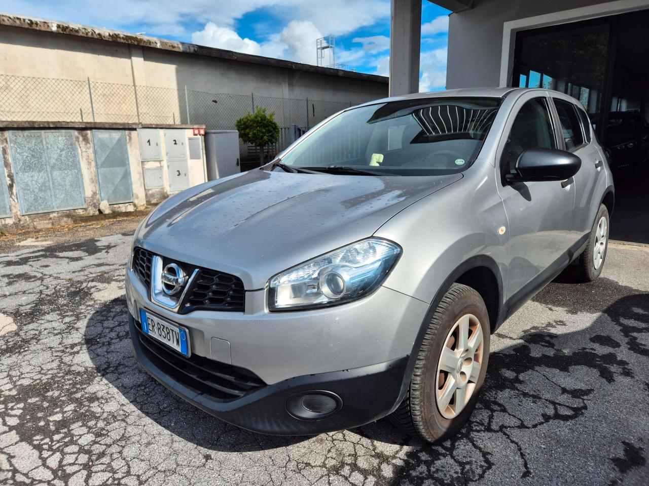 Nissan Qashqai 1.5 dCi DPF Visia 85000KM!!!!!!!
