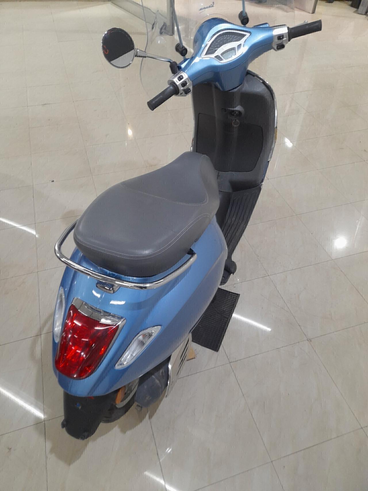 VESPA 50cc PRIMAVERA GARANTITA