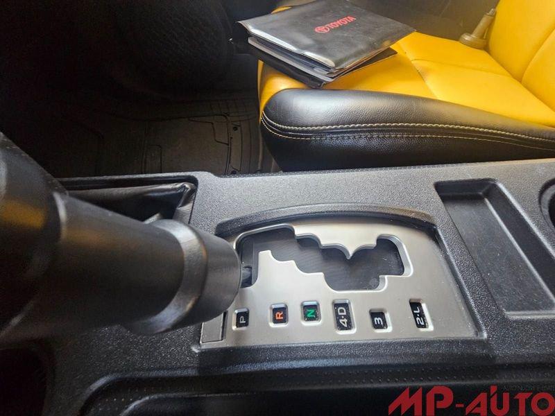 Toyota FJ Cruiser TOYOTA FJCRUISER - TENUTO OTTIMAMENTE -AUTOCARRO - IMPIANTO GPL
