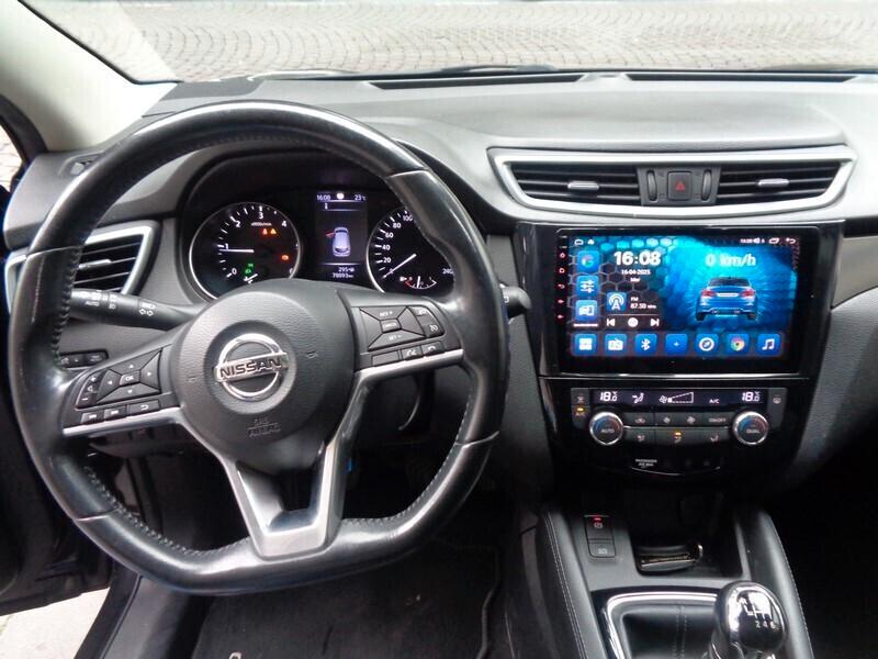 Nissan Qashqai 1.5 dCi N-Connecta