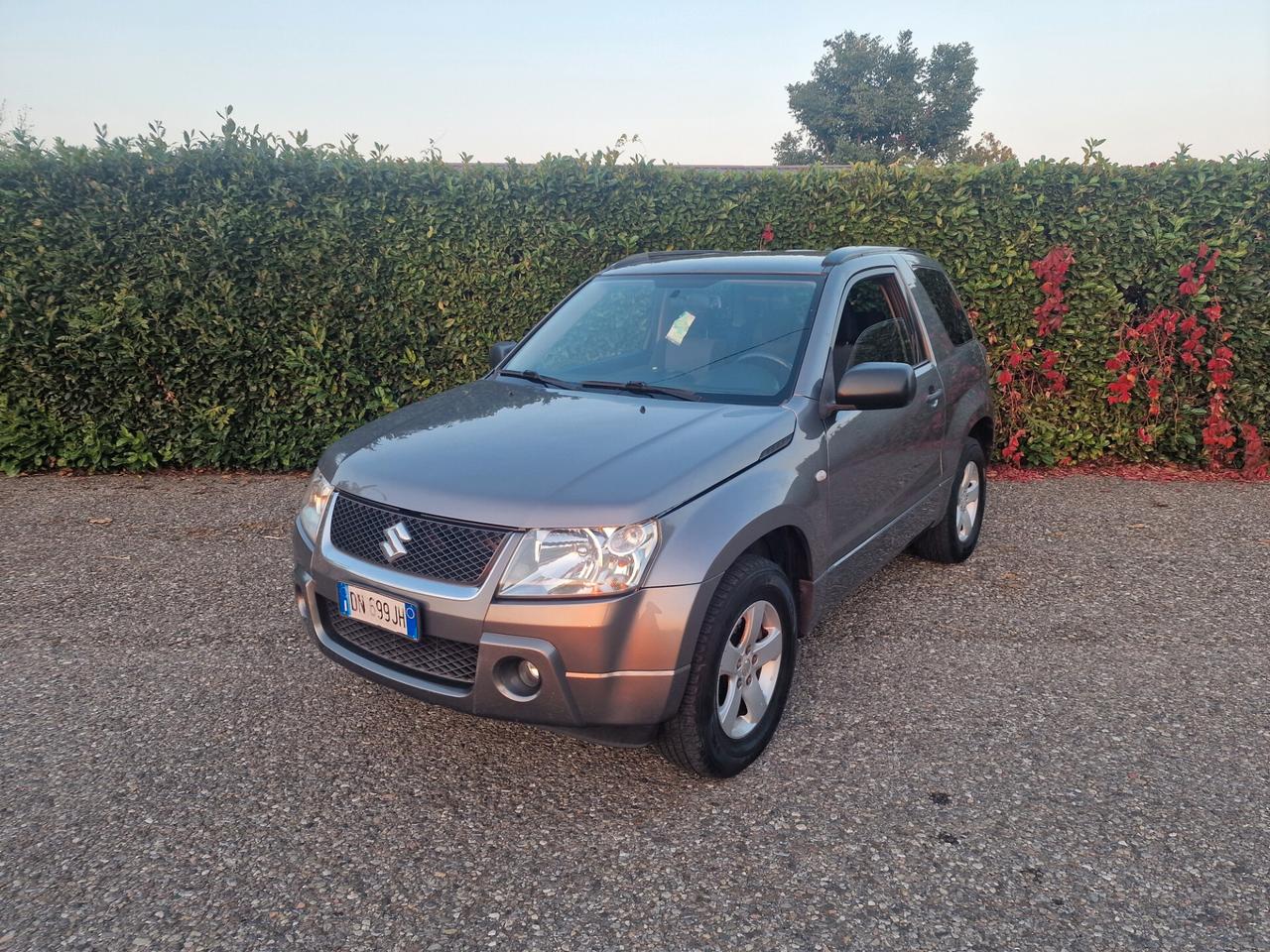 Suzuki Grand Vitara 1.6 106cv Benzina