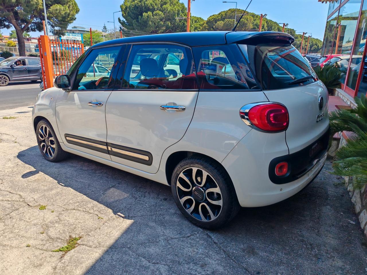 FIAT 500L 1,6 diesel 10/2013 CV105 lounge