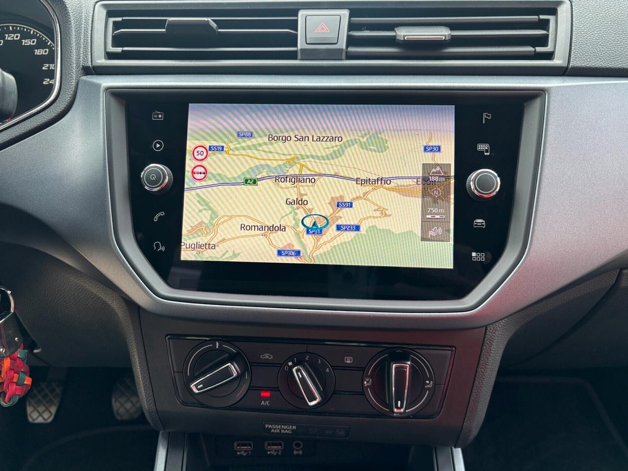 SEAT ARONA 1.0 TSI UNIPROPRIETARIO-2019