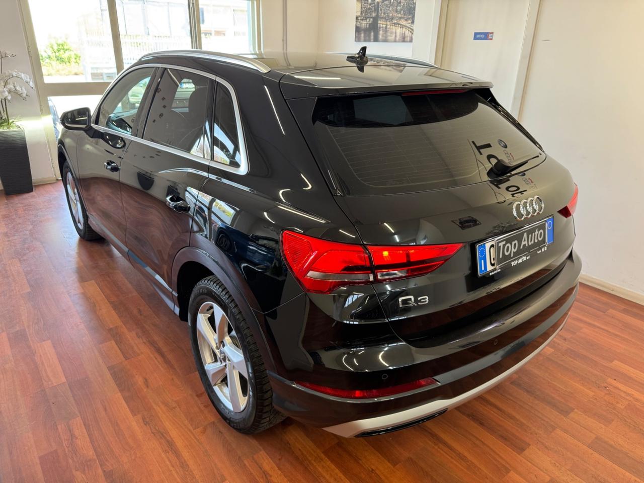 AUDI Q3 35 TDI S TRONIC ADVANCED