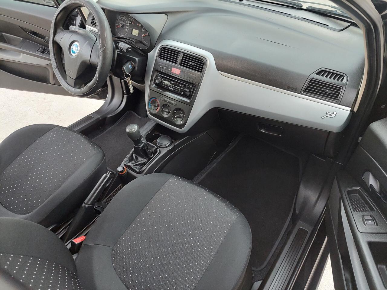 Fiat Grande Punto 1.3 MJT 75 CV 5 porte Dynamic