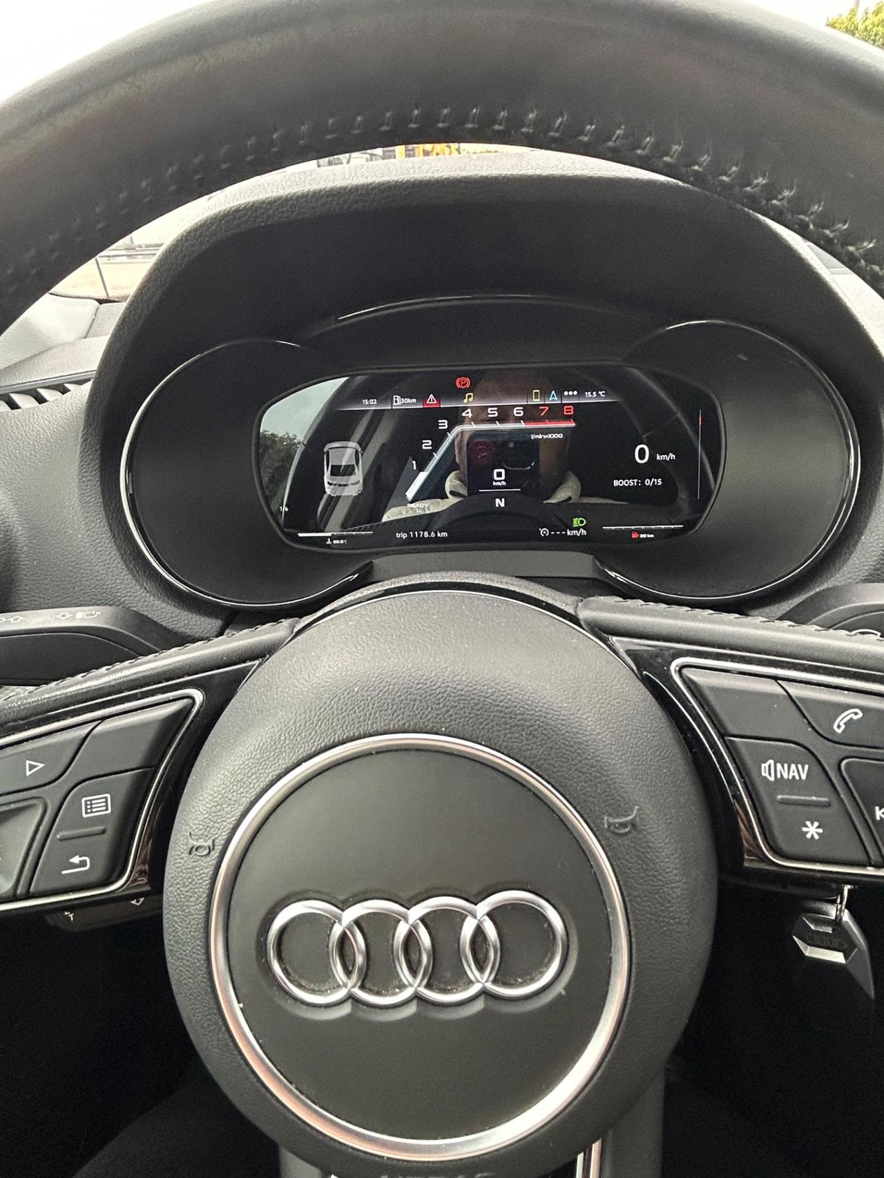 Audi Q2 35 TDI quattro S tronic Business full da vetrina