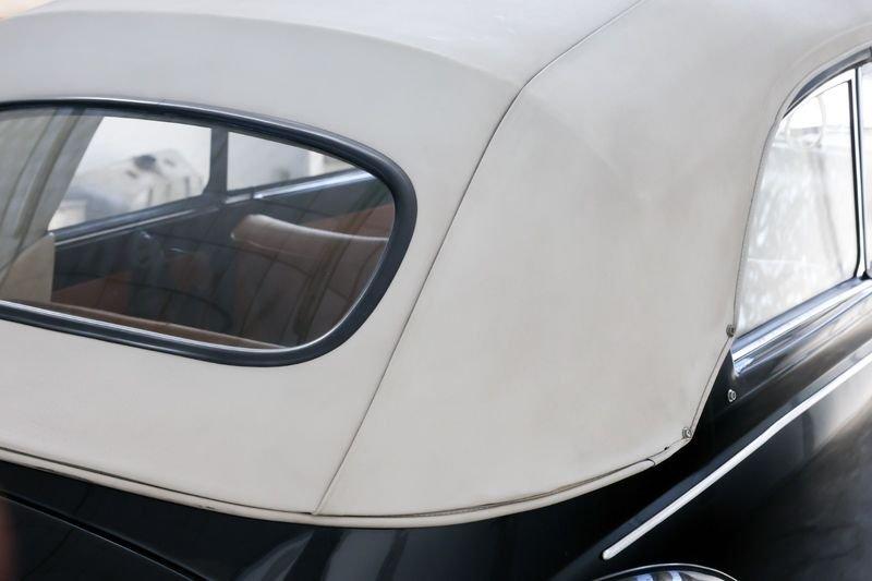 Volkswagen Maggiolino 1303 Cabriolet